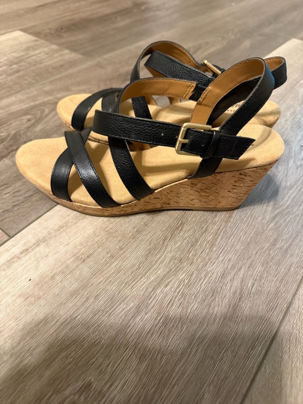 G.H. Bass & Co. Black Crisscross Strap Wedge Sandals - Picture 2 of 6